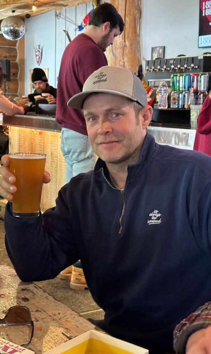 Adult, Quarter Zip - it's always the weekend®